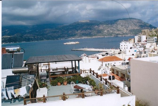 Mertonas Studios Karpathos Town  Exterior photo